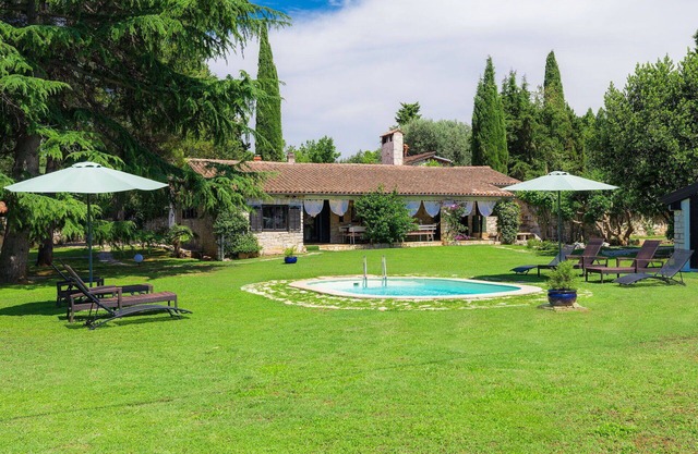 Preciosa casa de vacaciones privada con A/C, WIFI, piscina privada, TV, terraza, aparcamiento