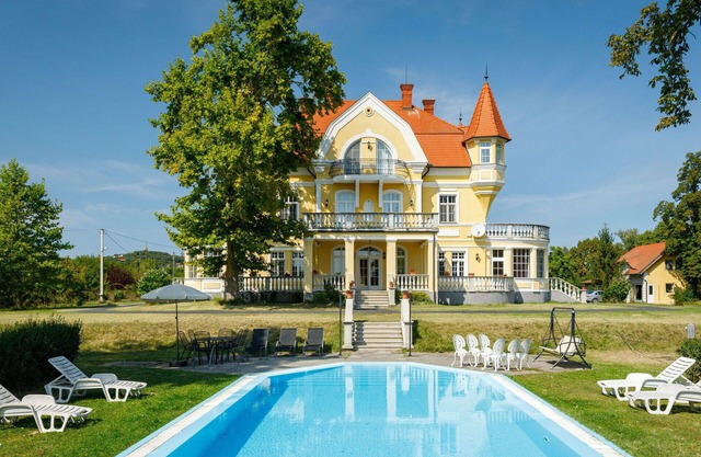 Casa de vacaciones privada con piscina privada, WIFI, TV, terraza, vista panorámica, aparcamiento