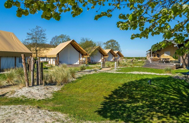 Preciosa casa de vacaciones privada para 10 personas con WIFI, TV, terraza y aparcamiento