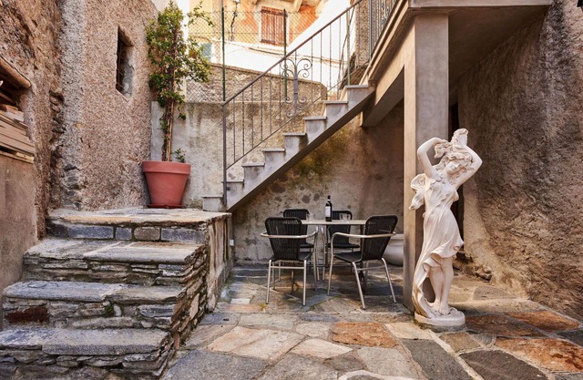 Preciosa casa de vacaciones con WIFI, A/C, TV, terraza, mascotas permitida y aparcamiento