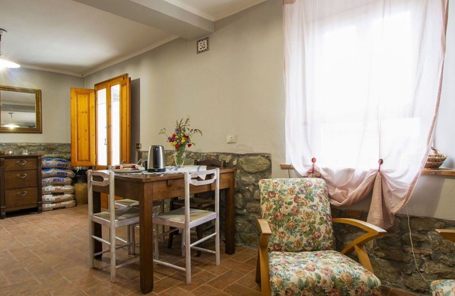 Maravillosa casa de vacaciones para 2 personas con WIFI, mascotas permitida y aparcamiento