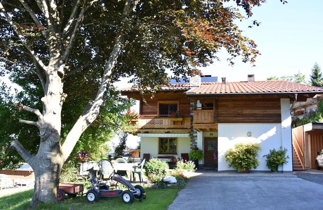 Preciosa casa de vacaciones para 4 personas con WIFI, TV, terraza, vista panorámica y aparcamiento