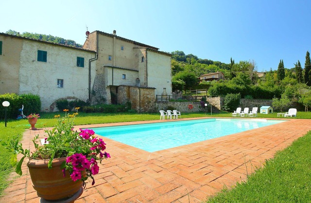 Estupenda casa de vacaciones con piscina privada, WIFI, TV, patio, vista panorámica, aparcamiento