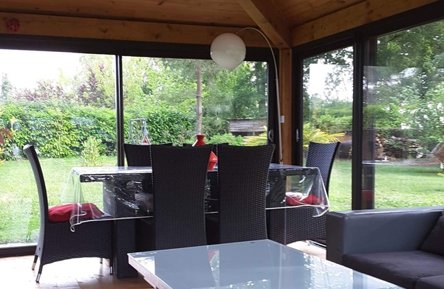 Casa-chalet de madera - PROMOCIÓN DE VERANO 800 € LA SEMANA