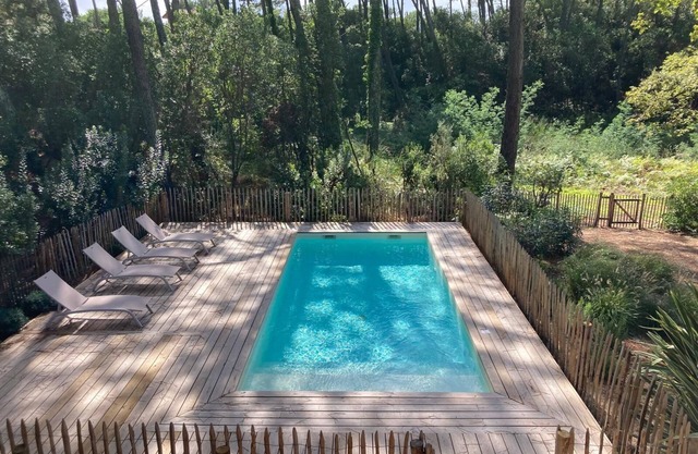 Villa de madera en Cap Ferret en los pinos - cerca del océano - sin vecinos