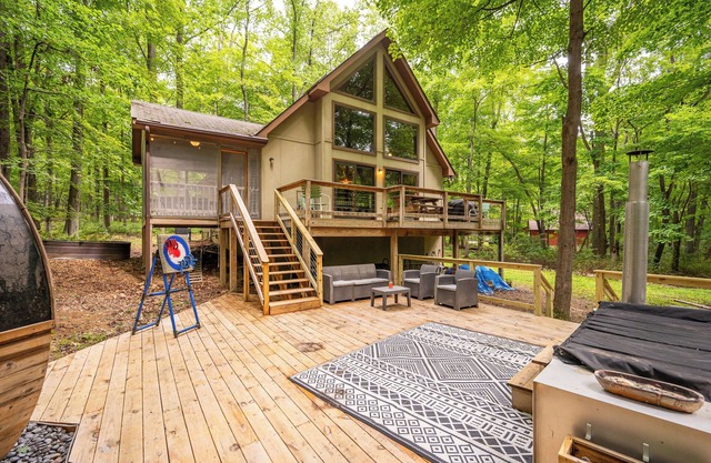 The Bear’s Lair: Cozy, Clean, Handicapped-Friendly & Family-Ready