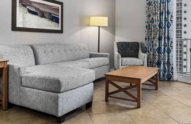 2BR/2BA Miramar Beach Getaway - 4 Beds