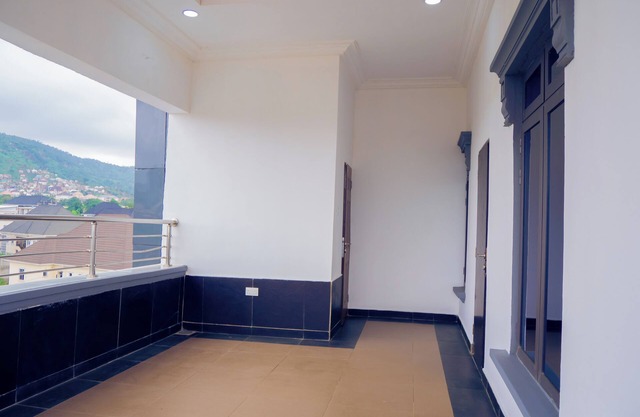 X Best Apartments