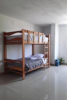 Xana House I 13 minutes from the Airport With Kitchen Access Apartment under renovation