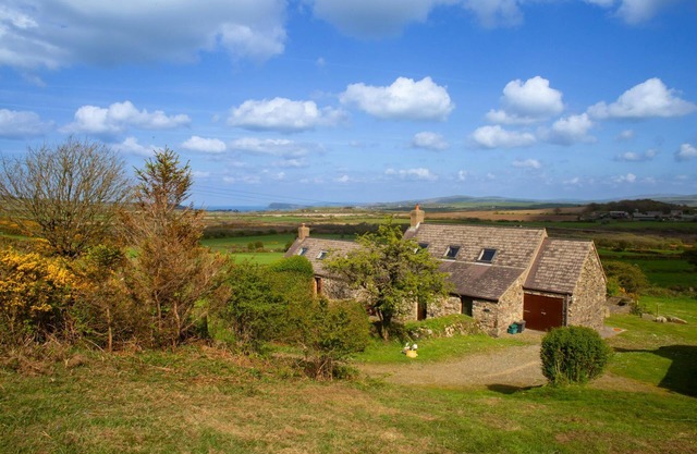 Y Bwthyn, Fishguard - Tres Habitaciones Casa Rural, Capacidad 6