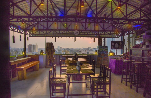 Ye Myanmar Hotel
