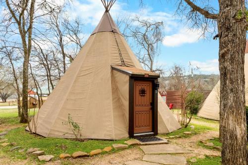 Yellow Flower - Tipi 5