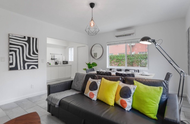 Zen Great Apartment 2BR near the Beach