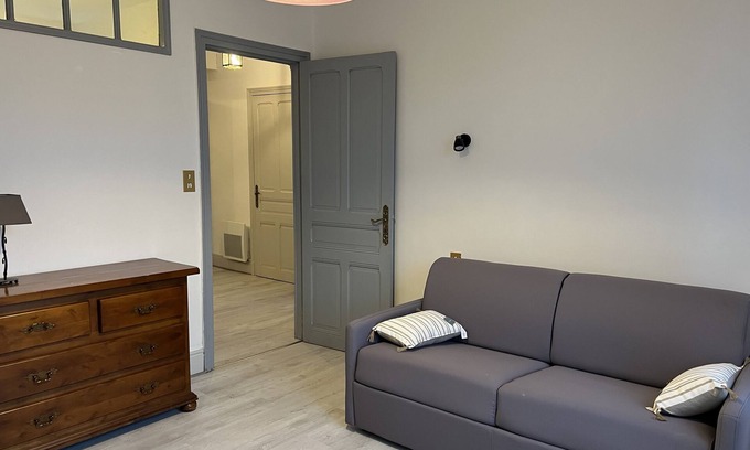 Luxeuil-les-Bains Apartamento | à 800 m des Thermes, Appartement Grand F2