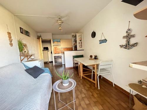 Le Port Apartamento | À Deux Pas de la Mer charmant T2