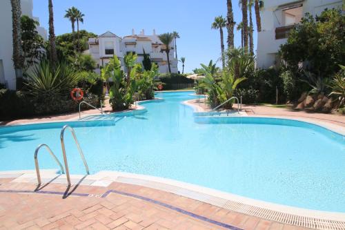 Rota Apartamento | Ático Costa Ballena playa infante. 1º línea playa