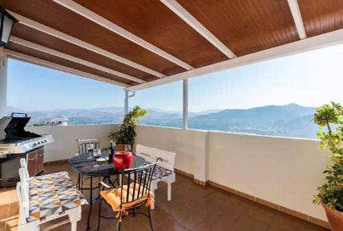 Alora Apartamento | Ático Guadalhorce - Mirador privado con barbacoa y solárium
