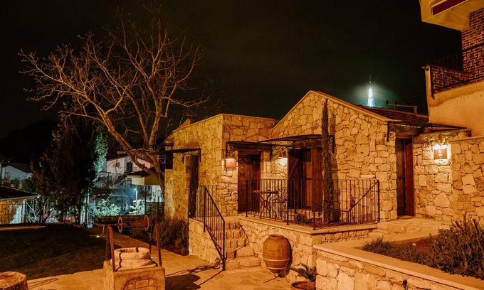 Soke Casa | Çiy Restaurant & Konukevi