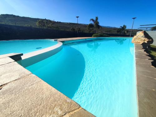 La Saline Les Bains Apartamento | Éclat du Lagon ! Appart T3 avec Piscine, Terrasse et Vue Mer à Saint-Gilles Les Bains, Proche des Plages