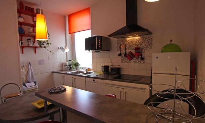 Epinal Casa | Élégant Appart T3 à Épinal - Confort, Proche Gare TGV & Centre-ville - FR-1-589-92