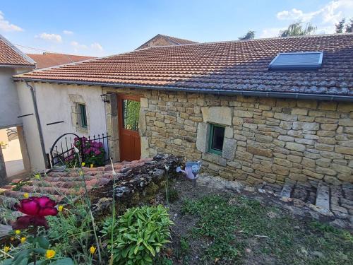 Laitre-sous-Amance Casa | Évasion paisible proche de Nancy - FR-1-584-385