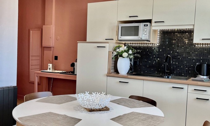 La Flotte Apartamento | île de Ré Gîte-appart 2/4 Pers Confort & Design , Patio-terrasse , Parking Free