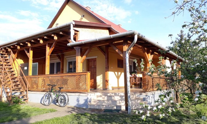 Tiszaorveny Casa | Örvény Vendégház