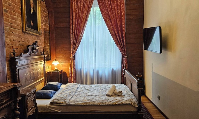 Lodz Apartamento | Łódzki Pałacyk Historic Hotel