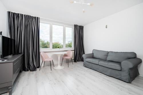 Baluty Apartamento | Łagiewnicka Urban Studio by BookingHost