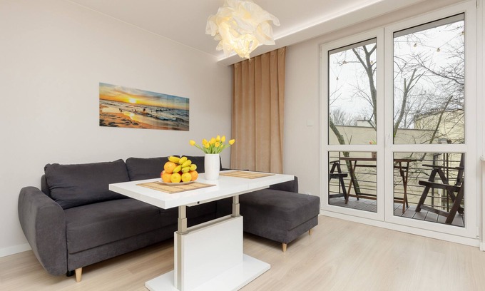 Baluty Apartamento | Łodź One Bedroom & Balcony by Renters