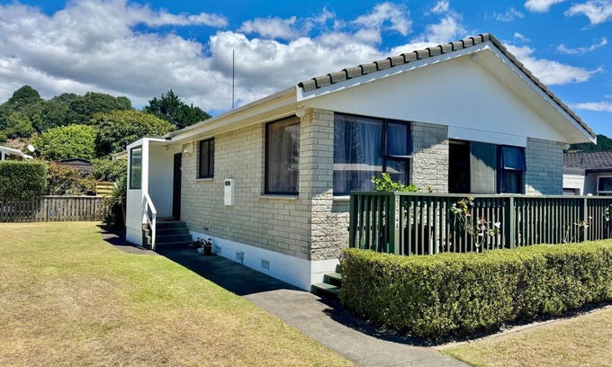 Ohope Casa | Ōhope Beach 3 Bedroom Holiday House