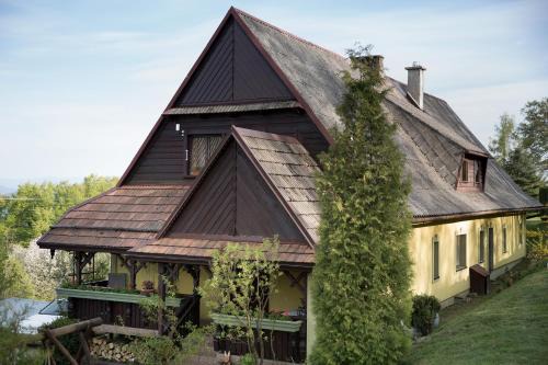 Tokarnia Casa | Śmietanówka Agroturystyka