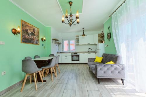 Suha Punta Apartamento | Šimičić Apartment B