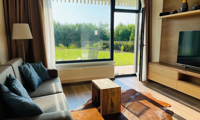 Zadov Apartamento | Šumavský apartmán - Nový komfortní a prostorný, se zahradou