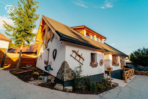 Sumiac Casa | Šumiac Village - Jedinečné ubytovanie s wellnessom pod Kráľovou hoľou