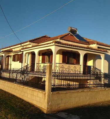 Palamas Casa | Άνετο εξοχικό με ιδιωτικό χώρο στάθμευσης