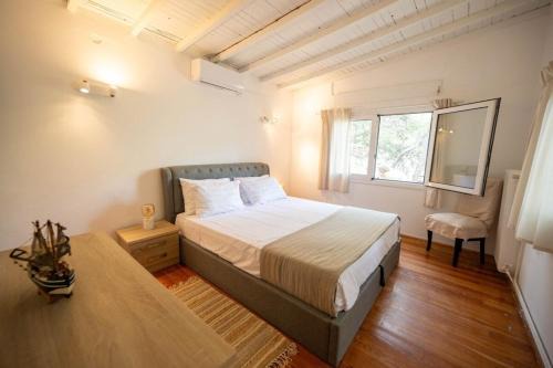 Loutraki-Agioi Theodoroi Casa | Αeraki Cottage at Heraion Lagoon