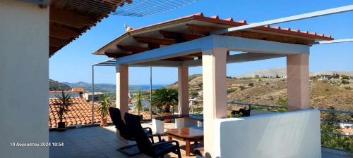 Lavreotiki Apartamento | Εξοχική Κατοικία με θέα θάλασα 35 τμ