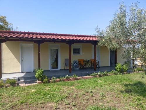 Thermaikos Chalet De Esquí | Κτήμα Ανάσες Ζωής- Ευγενία Σγούρα