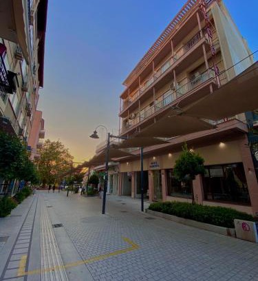 Larissa Hotel | Ξενοδοχείο Acropol
