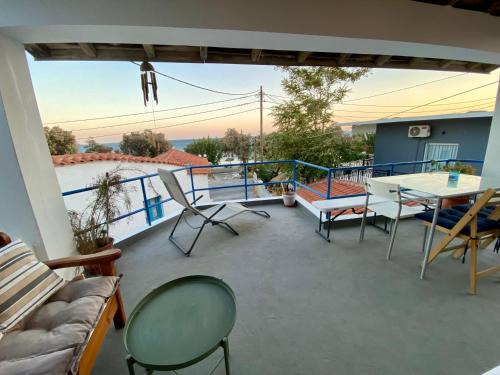 Kampos Marathokampou Apartamento | Πέτρινο σπίτι δίπλα στη θάλασσα