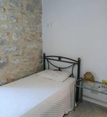 Omales Casa | Πετροχτιστο Ρηνιω