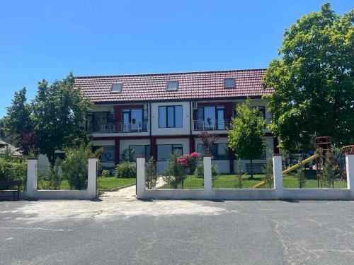 Kirkovo Apartamento | Апартаменти за гости Сузи