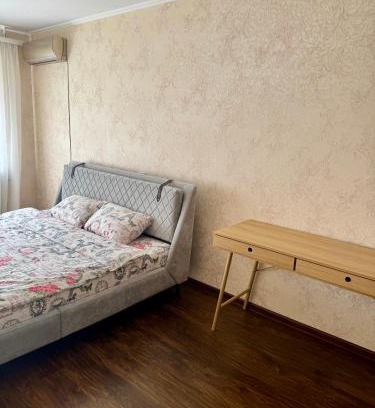 Cherkasy Apartamento | Апартаменти з трьома роздільними спальнями!