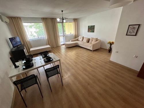 Kazanlak Apartamento | Апартамент Маги