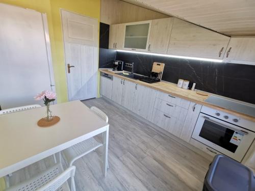 Old Town Apartamento | Апартамент Хармония ТОП Център в Стария Град