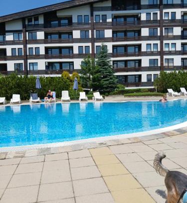 Razlog Apartamento | Аспен валей С420