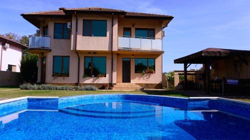 Rusalka Casa | Вила Матилда - Villa Matilda