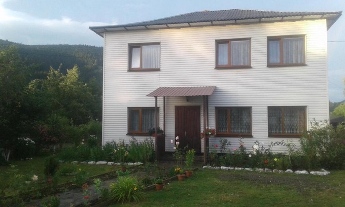 Verkhovyna Apartamento | Відпочинок у Верховині