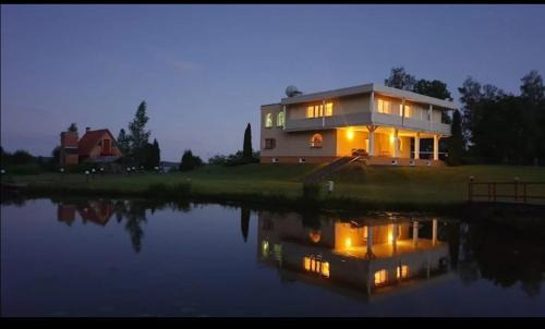 Birkeneli Casa | Гостевой дом Ezermala